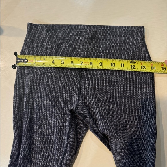 Lululemon leggings - Picture 5 of 5